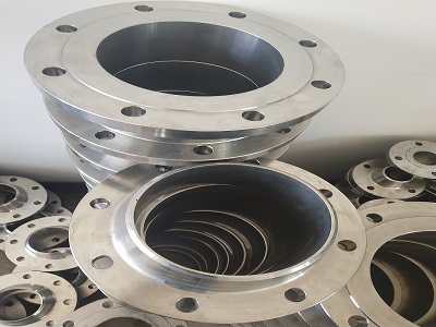 不銹鋼法蘭的襯環(huán)對圓筒節(jié)的密封性有關鍵作用